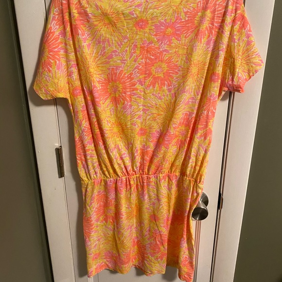 Lilly Pulitzer cover up casual dress. Orange yellow. Great condition. CUTE! - Picture 2 of 3
